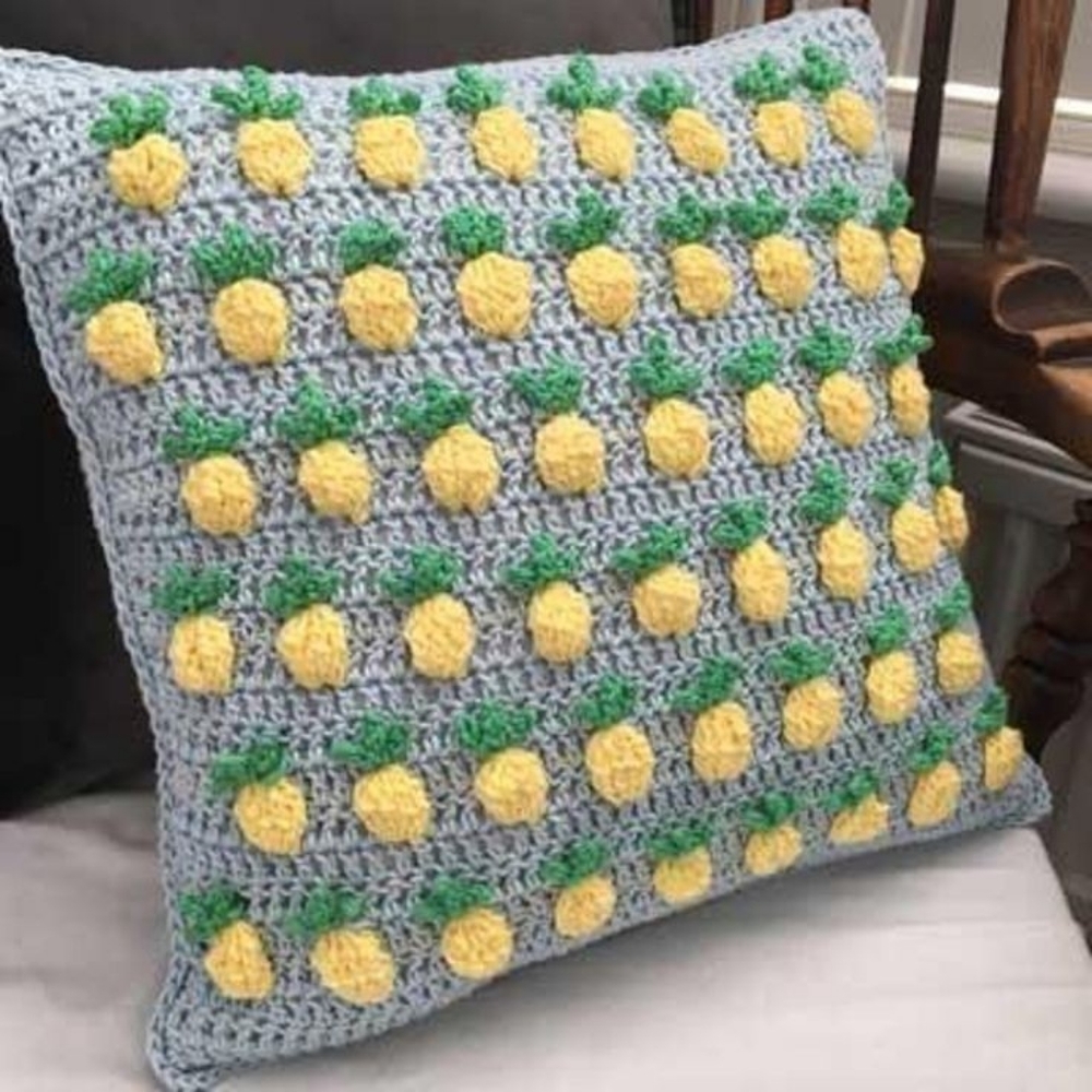 Crochet accent pillows for home decoration…